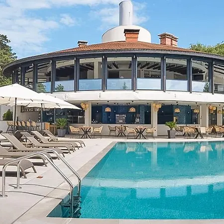 Santa Marina - Designer With Sea View Terrace & Pools * Sozopol